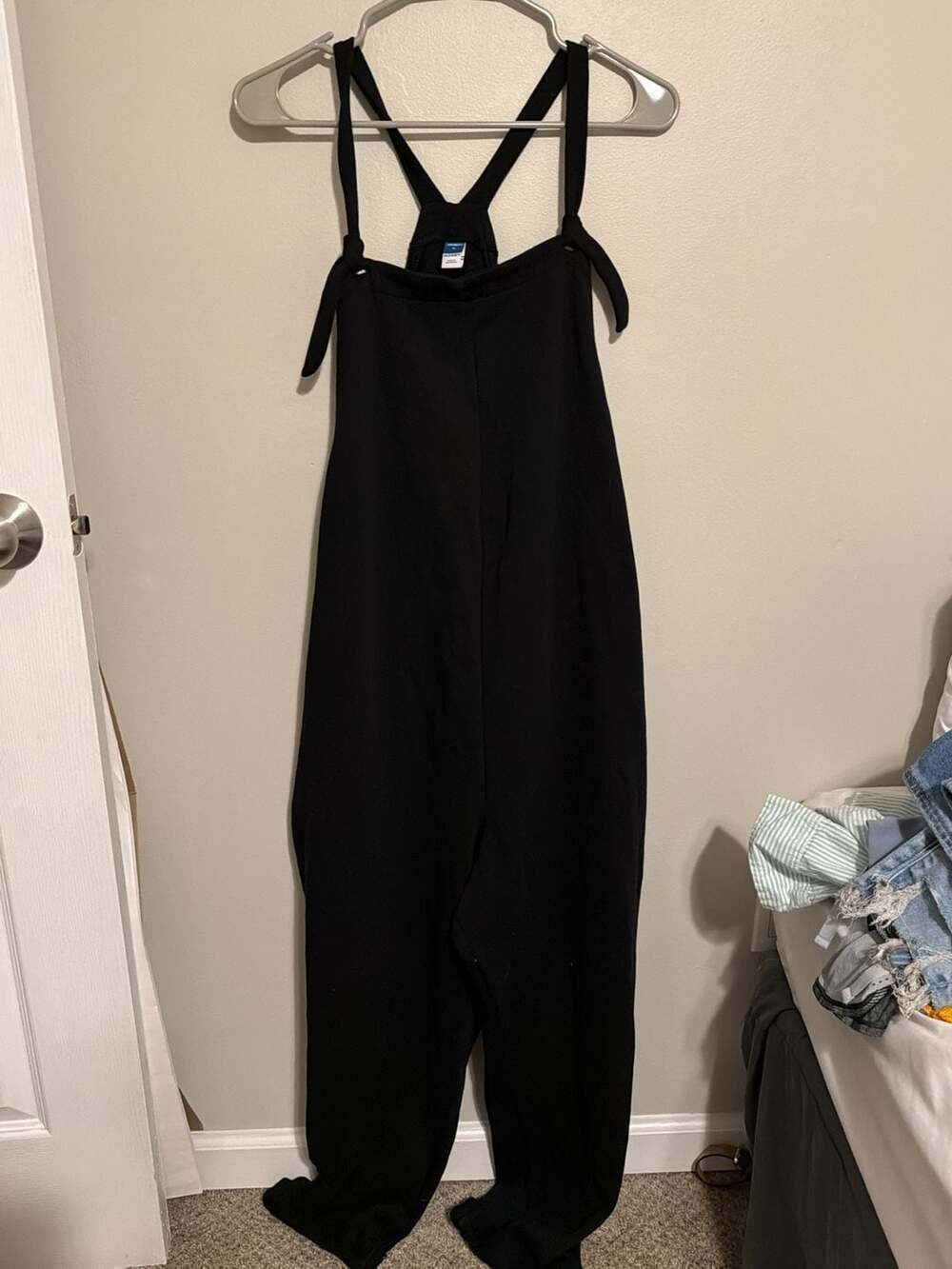 Old Navy Maternity Knotted-Strap Fleece Overalls